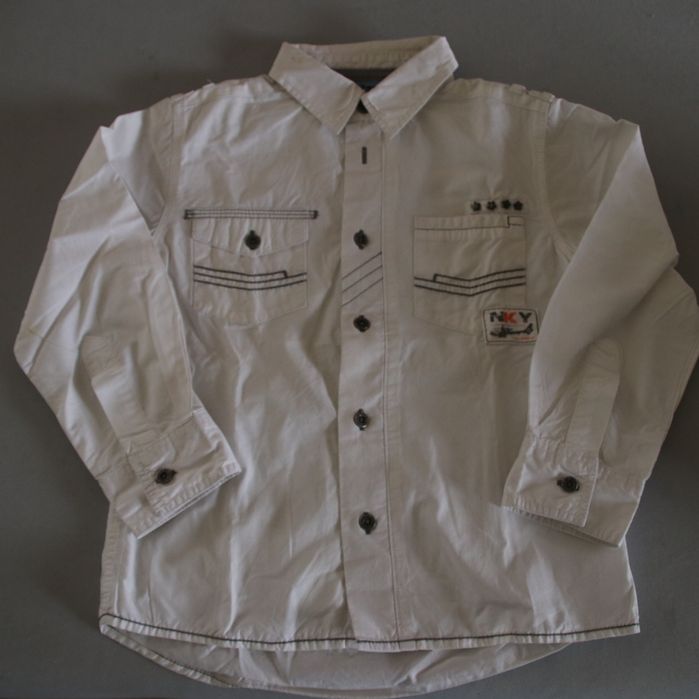 Camisas, menino, 6 anos.