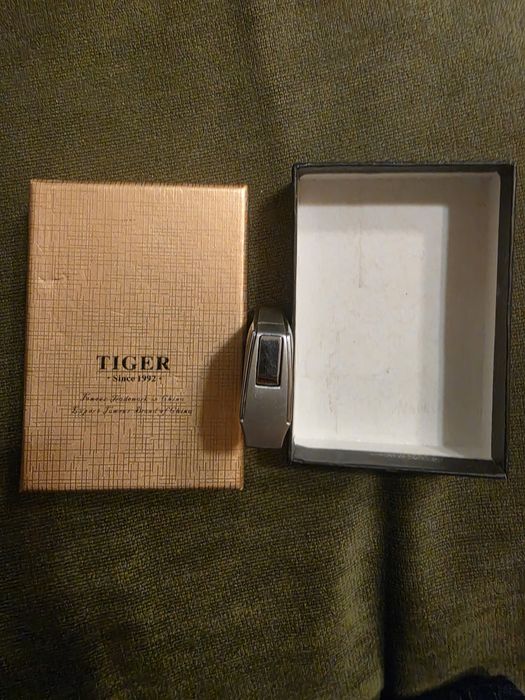 газовая зажигалка Tiger