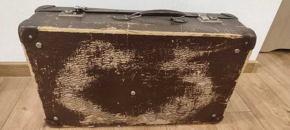 Stary Kufer, walizka, PRL Vintage