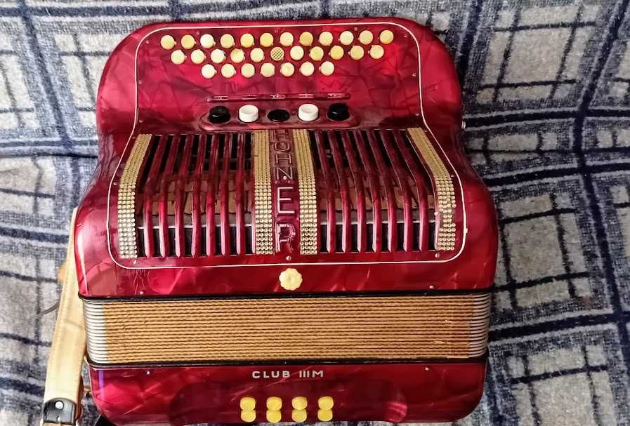 Heligonka, harmonia diatoniczna