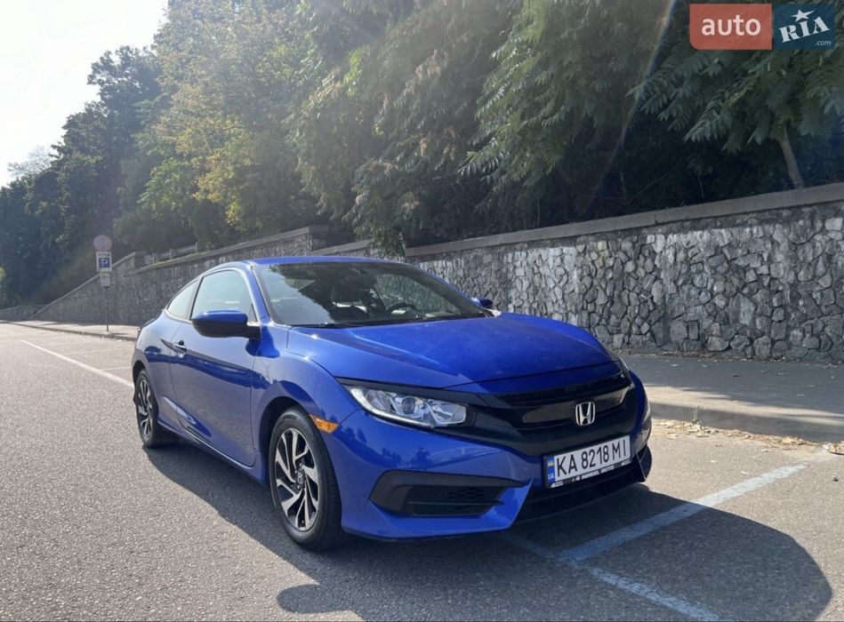 Honda civic coupe 2018