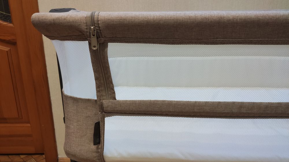 Приставна дитяча кроватка Kinderkraft Neste Up 2 — відмінний стан