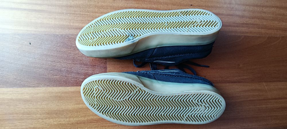 Sapatilhas Nike SB pretas, tamanho 37,5