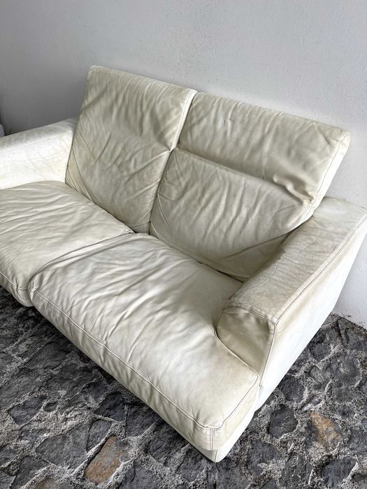 Sofá Pele Creme!