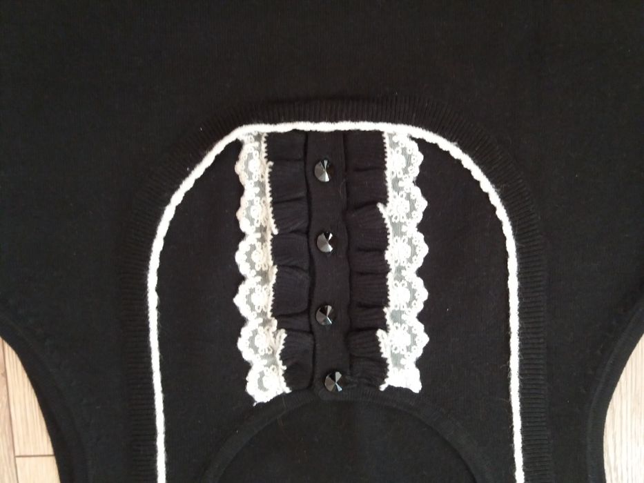 Czarna kamizelka 36 38 M jak nowa