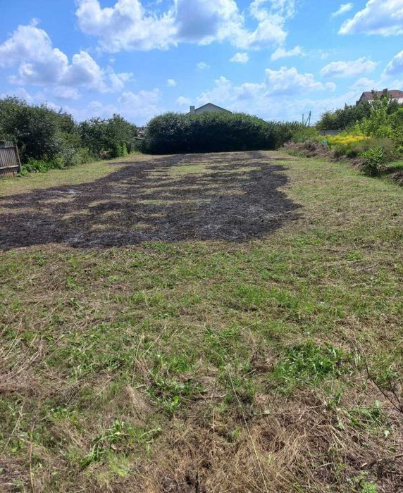 Продаж земельної ділянки під житлову забудову