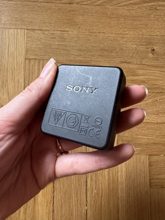 Мережевий адаптер живлення (зарядка) Sony