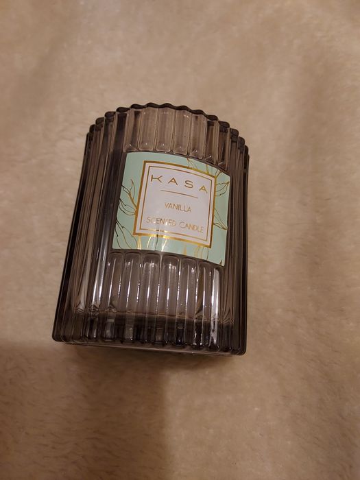 Copo com vela aromática