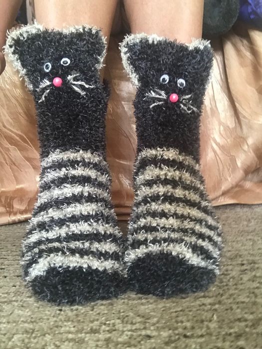 Вязаные носки, ручная работа
