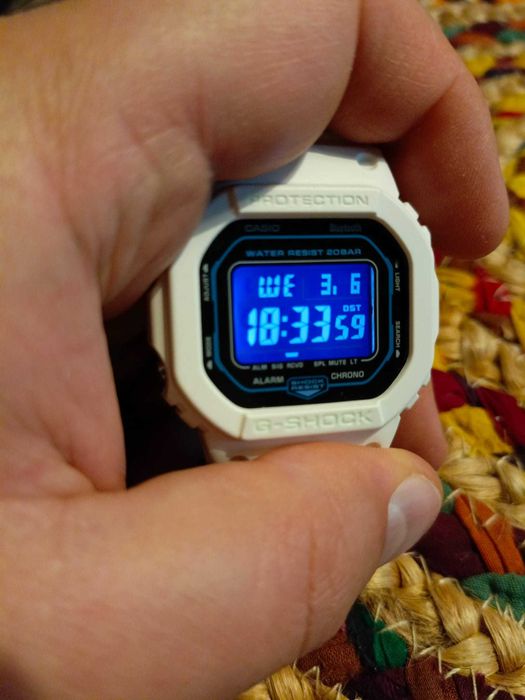 Casio G-SHOCK DW-5600SF-7ER Bluetooth - stan BDB!