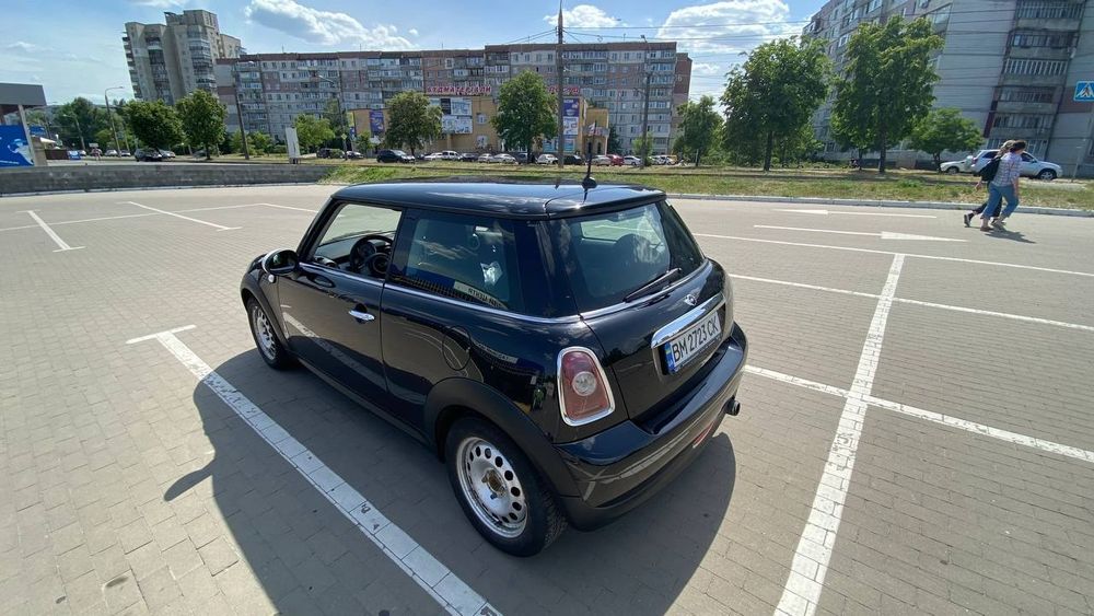 Mini Cooper One 2009