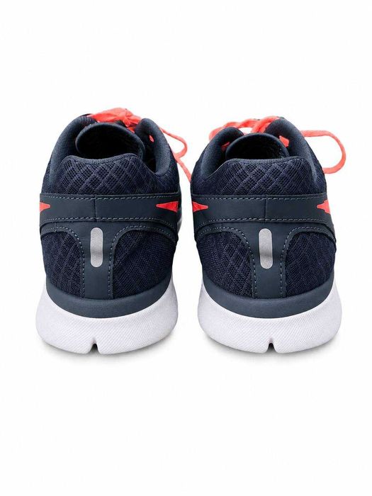 Жіночі кросівки Nike
