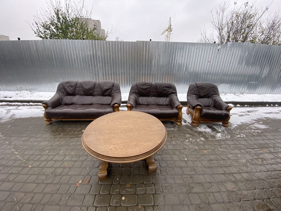 Стіл дубовий Круглий