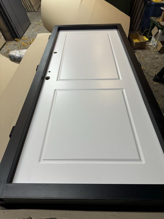 Двери утепленные антикорзиная покраска