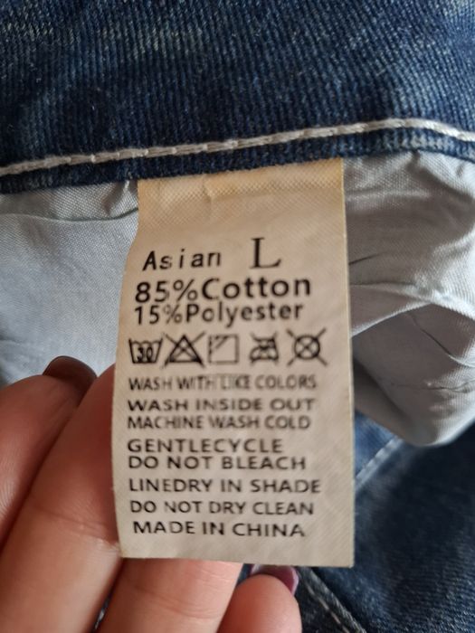 Джинси нові широкі .розмір в описі