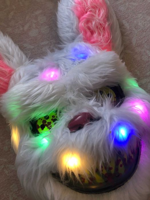 Máscara coelho assustador LED