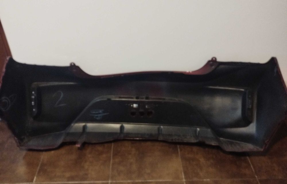 Para-choques traseiro Mitsubishi Space Star 2019