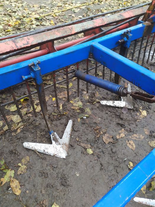 Продам навісний культиватор