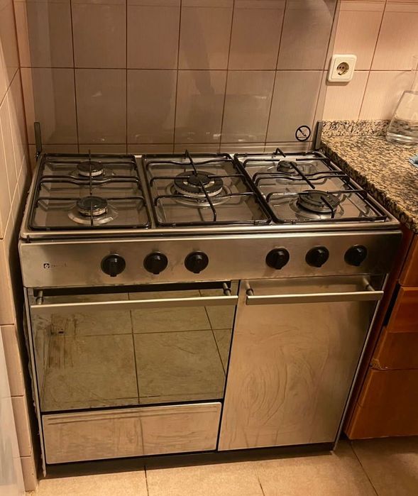 5-Burner Stove64739773716610121