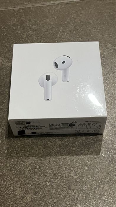 Auriculares AirPods 4ª Geração