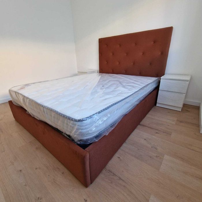 Camas de Casal Estofadas de Luxo 199€ Disp. em Várias Cores! 190x140m!