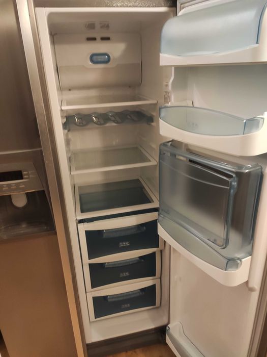 Lodówka side by side Daewoo FRS-U20FEV