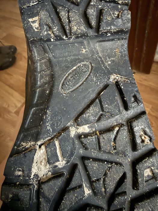 Берці, чоботи зимові