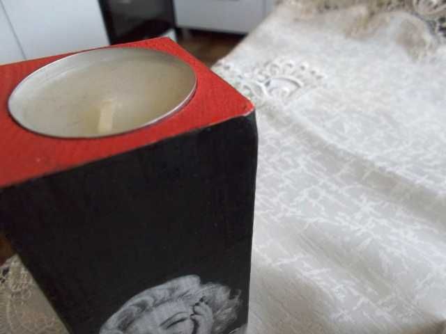 świeczniki z Marilyn Monroe tealight drewniane