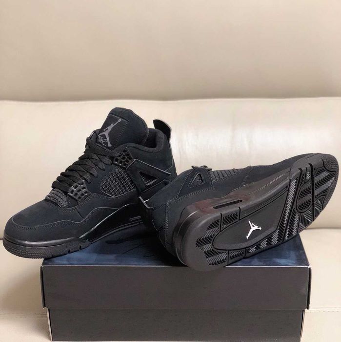 AJ4_Retro_Black_Cat 46