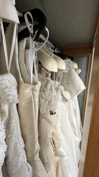 Lote 60 vestidos de Noiva