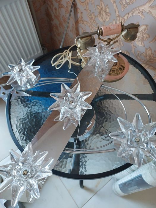 Люстра  галогенка