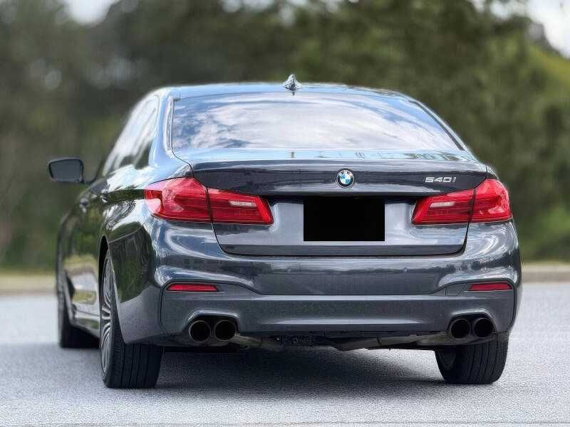 2019 BMW 5 Series 540i