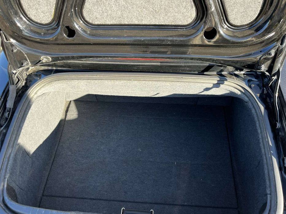 Audi tt автомобіль