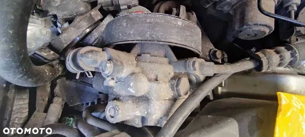 Pompa wspomagania Honda Accord VII 2.0