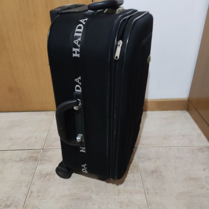 Vendo mala viagem