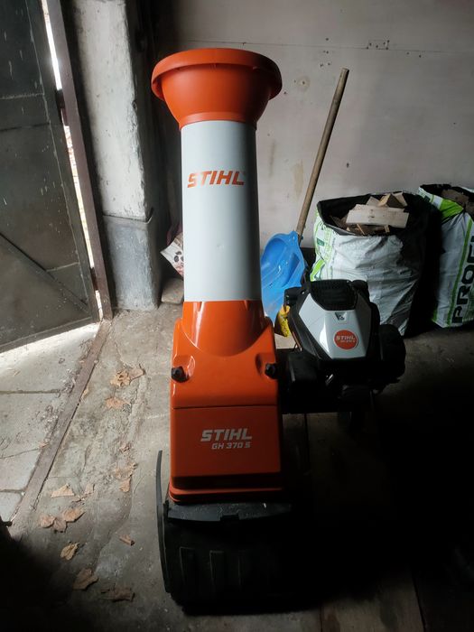 Rębak Stihl do gałęzi