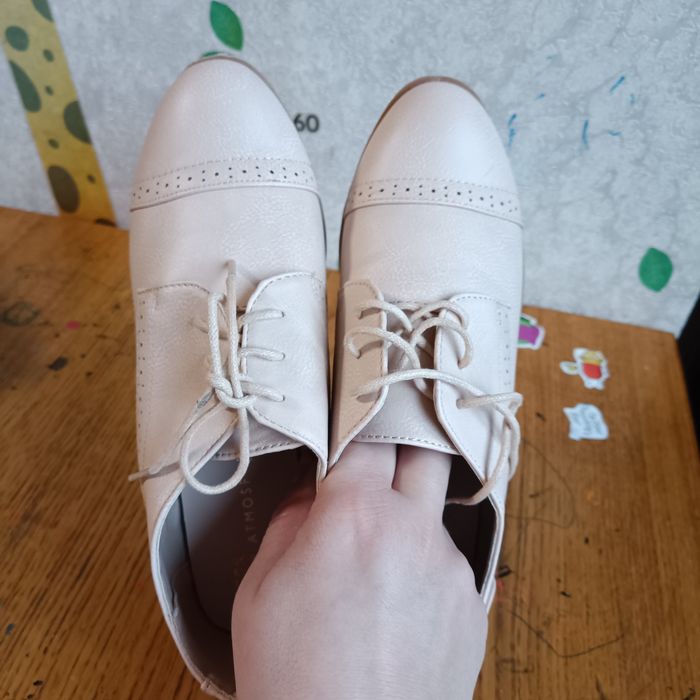 Жіночі туфлі фірми Atmosphere від  Primark