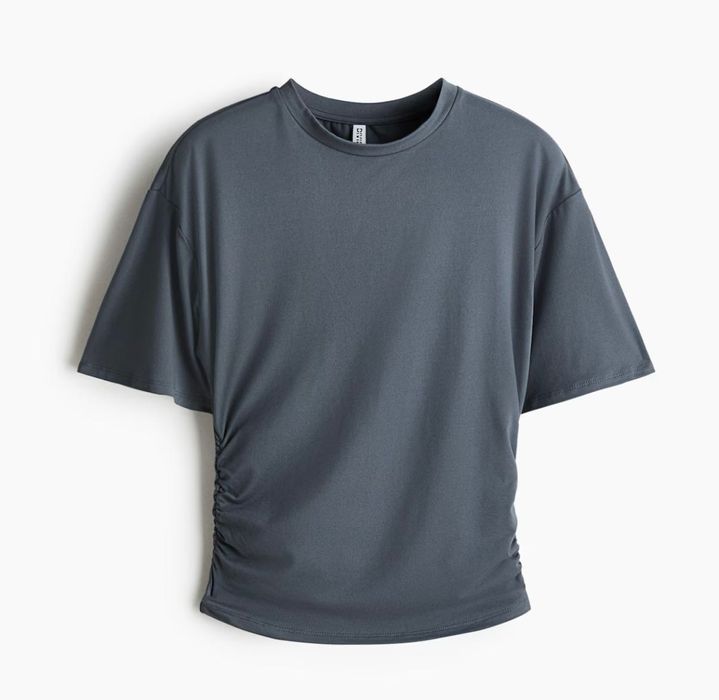 Nowa bluzka z krótkim rękawem