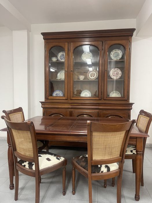 Sala de jantar Luís Filipe 100% Maciça Cerejeira