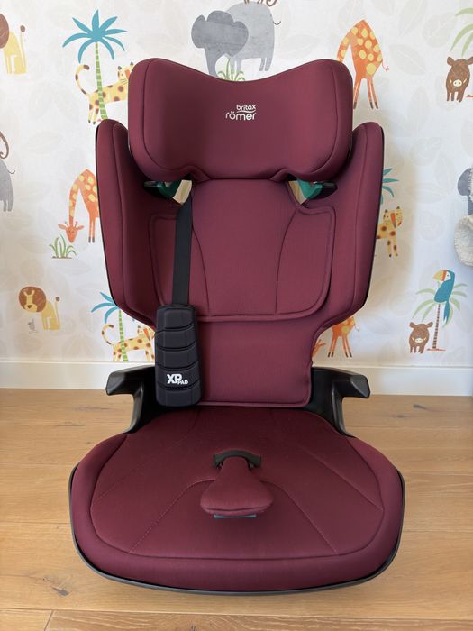 Автокрісло Britax-Romer Kidfix i-Size, група 2/3, 15-36 кг