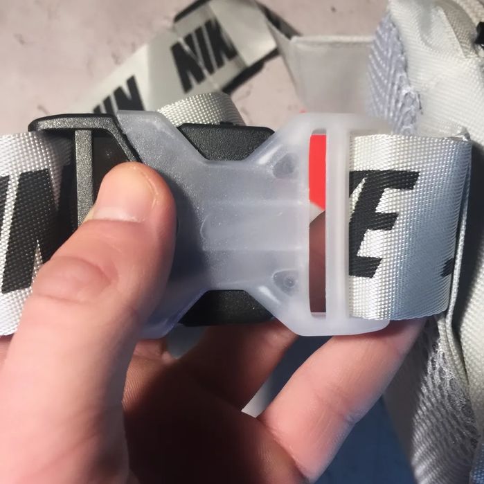 Сумка сумочка месенджер nike барсетка найк банака mini bag маленькая