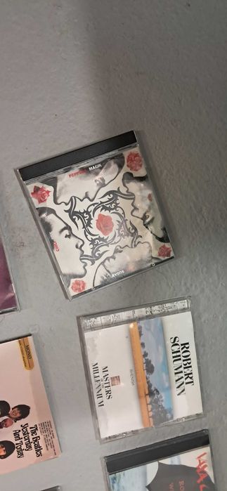 Stojak na płyty CD i płyty