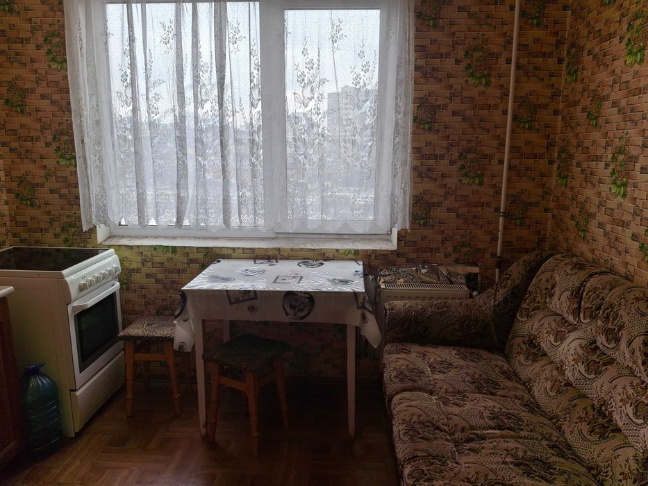 Оренда 2-кімнатної на Троєщині, пр.Червоної калини,23