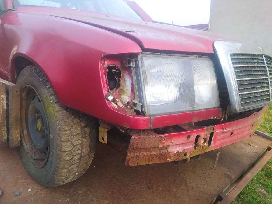 mercedes w124 błotnik lampa zderzak przód pas przedni grill