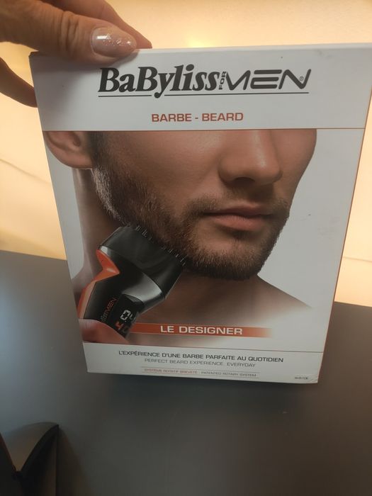 Maszynka do golenia uszkodzona