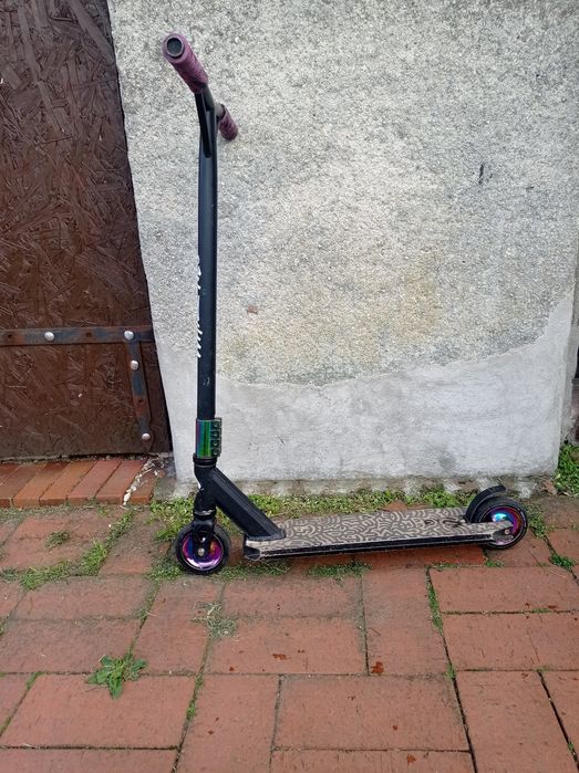 Sprzedam hulajnogę wyczynową firmy lionelo neo whizz