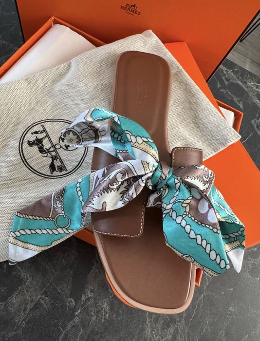 Klapki  Hermes 39