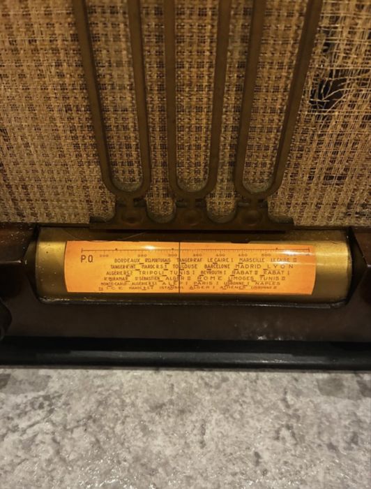 Radio vintage anos 40