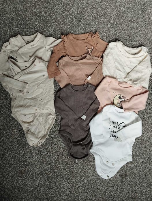 Komplety i body dla dziewczynki rozmiar 56