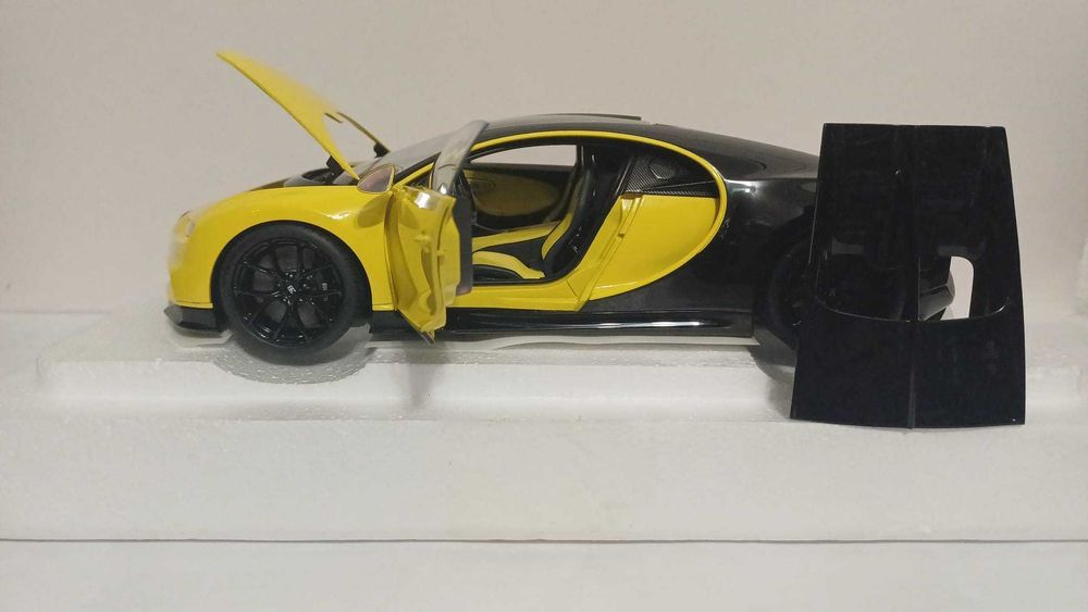 1/18 Bugatti Chiron am - AUTOArt